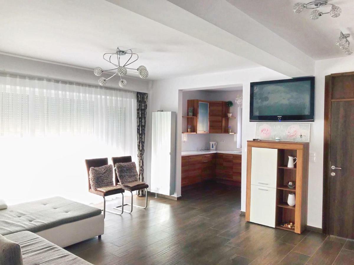 Villa Residence Sînmartin Kültér fotó