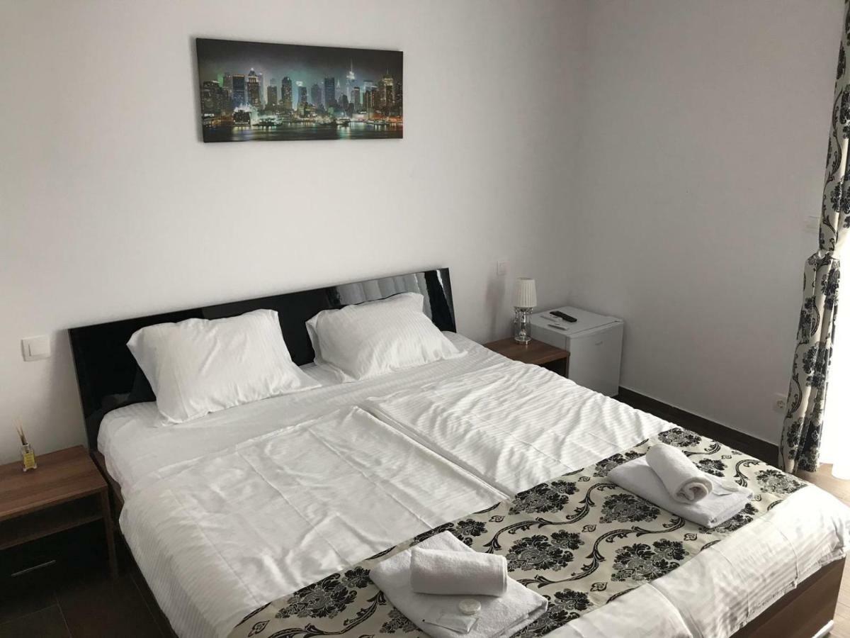Villa Residence Sînmartin Kültér fotó